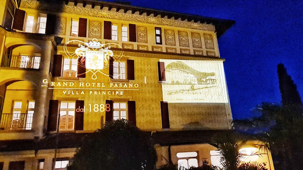 Grand Hotel Fasano, Gardone Riviera, Lago di Garda, Nachtblick