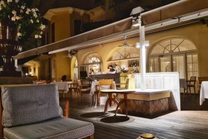 Grand Hotel Fasano, Gardone Riviera, Lago di Garda, auf der Terrasse