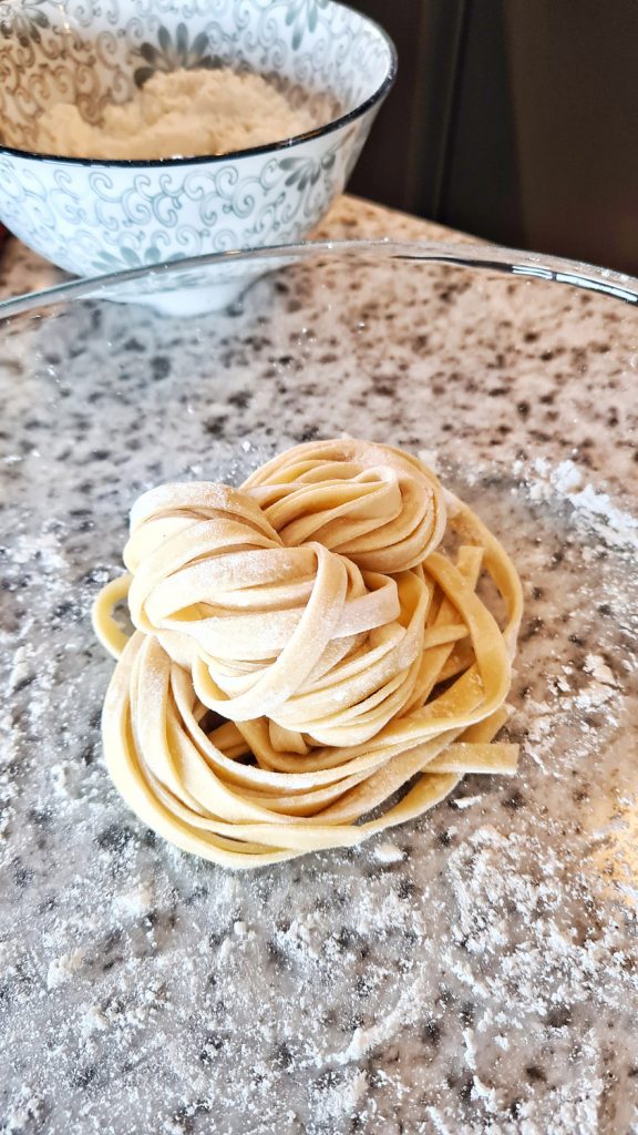 Homemade Fettuccine with the Kitchenaid