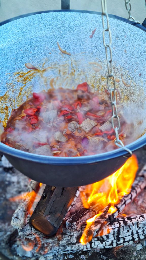 Urban Fire Cooking, Hungarian Goulash served with Serviettenknödel